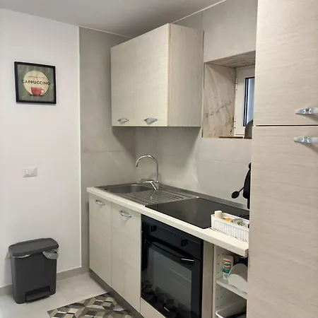 Your Home, In The Center Of * 巴里